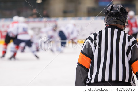 hockey referee on ice 42796389