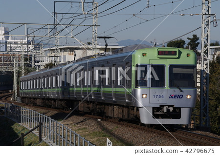 Keio 1000 series Light Green Takaido Station 42796675