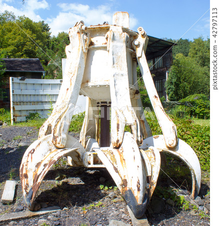 Mining machine for lifting loads 42797113