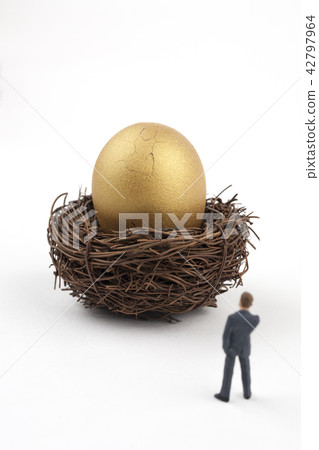 金蛋和商人 金蛋和商人 42797964