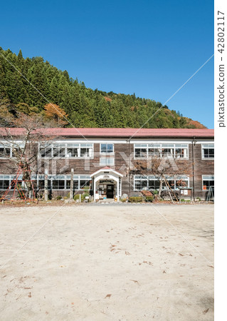 Old Kisawa primary school Old Kisawa primary school 42802117