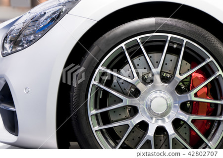 Detailing series. Clean super car disc-brake. Detailing series. Clean super car disc-brake. 42802707