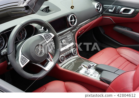 Car Carbon consortio car which can get sports full of sports spirit and supreme driving pleasure 42804612