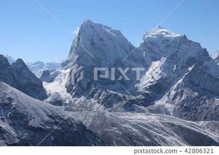 Cholatse you want from Himalaya · Gokyo · Pik 42806321
