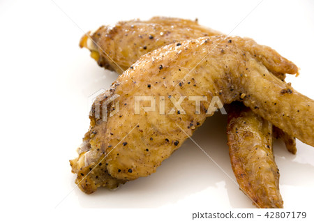 Grill of chicken wings 42807179