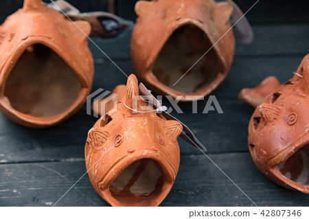 Fish pottery Fish pottery 42807346