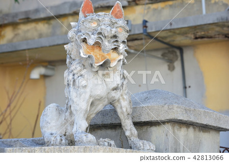 Shisa Shisa 42813066