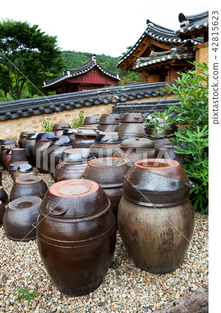 Yongsan Seowon, Gyeongju, Gyeongbuk 42815623