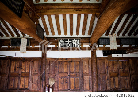 Yongsan Seowon, Gyeongju, Gyeongbuk 42815632