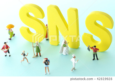 SNS ~ Connection with people ~ 42819928
