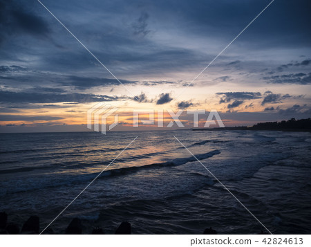 黃昏海灘 42824613