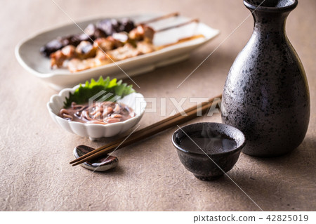 Japanese sake and snacks 42825019