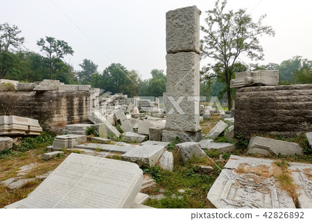 Old Summer Palace : Yuanmingyuan Old Summer Palace : Yuanmingyuan 42826892