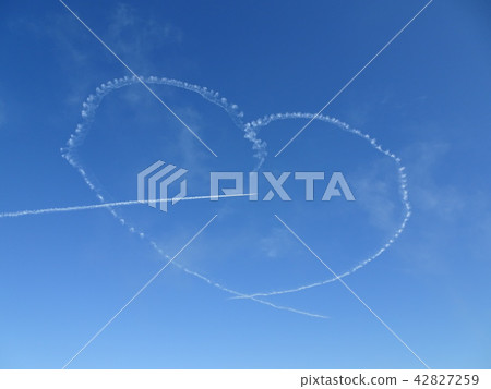 Blue impulse (heart) 42827259