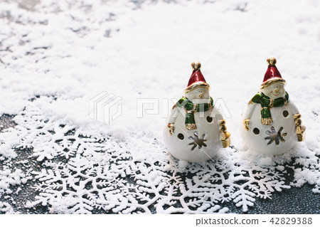 Christmas snowman 42829388