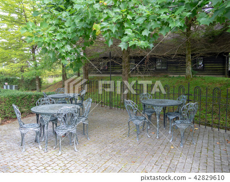 [Izu] A playground garden and table [Shuzenji Niji no Sato] 42829610
