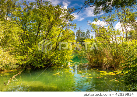 Beautiful lake with clean water. Beautiful lake with clean water. 42829934