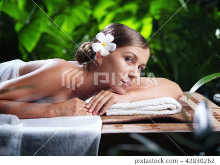 still in spa 42830262