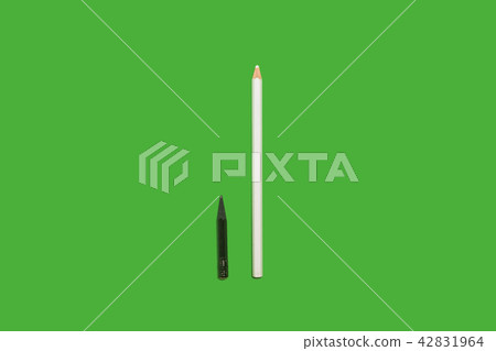 Black used and white new pencils Black used and white new pencils 42831964