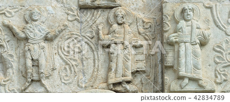Carving on white stone in ancient orthodox church 42834789