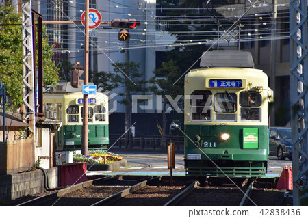 Urakami garage 42838436