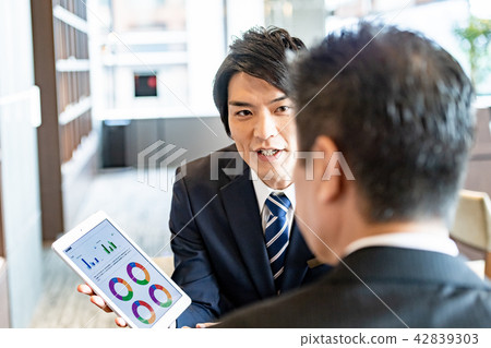 商人,接待員,顧問 商人,接待員,顧問 42839303