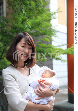 Shrine visit Shrine visit 42839528