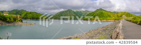 黑川大壩佔地98m的堆石壩! (兵庫縣朝來市生野町黑川町)*作品的評論欄中有射擊位置。 黑川大壩佔地98m的堆石壩! (兵庫縣朝來市生野町黑川町)*作品的評論欄中有射擊位置。 42839584