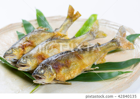 鹽烤三文魚 42840135