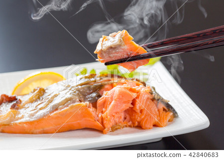 Baked sweet potato 42840683