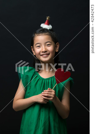 Children, girl, korean, black background, concept Children, girl, korean, black background, concept 42842473