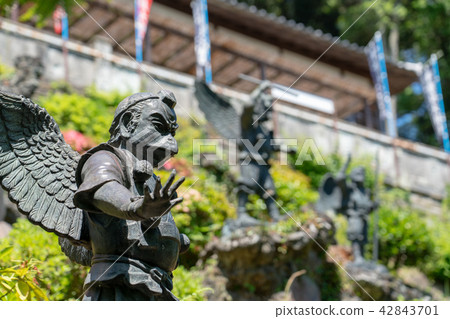 Statue of Wu Tiangu Statue of Wu Tiangu 42843701