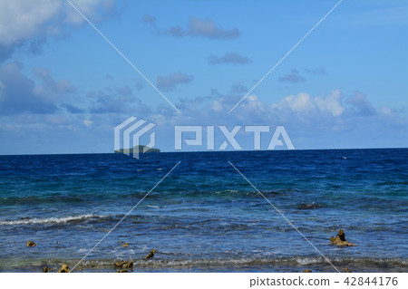 Sea from Jeep Island 42844176