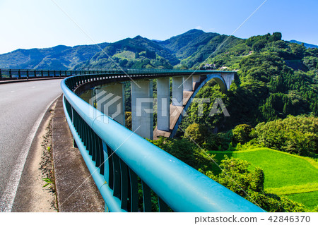 Tensho Ohashi [Hinokage Town, Nishiusuki District, Miyazaki Prefecture] 42846370
