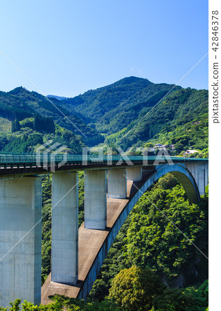 Tensho Ohashi [Hinokage Town, Nishiusuki District, Miyazaki Prefecture] 42846378