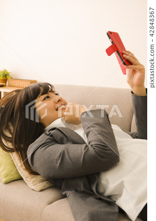 Sumaho Business Woman Relaxation Living Sofa Lifestyle Le 42848367