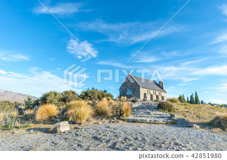 The chapel of the good shepherd of Lake Tekapo The chapel of the good shepherd of Lake Tekapo 42851980