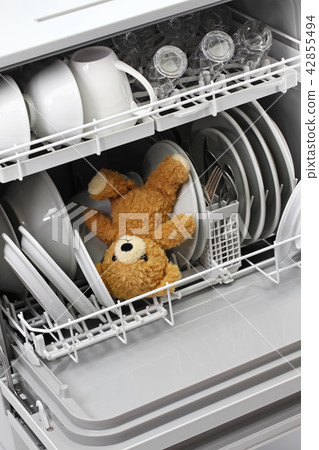 Do not leave the teddy bear in the dishwasher 42855494