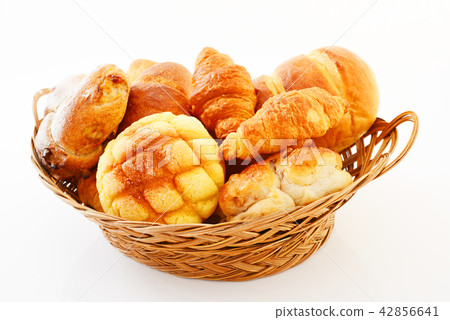 Looks tasty bread 42856641