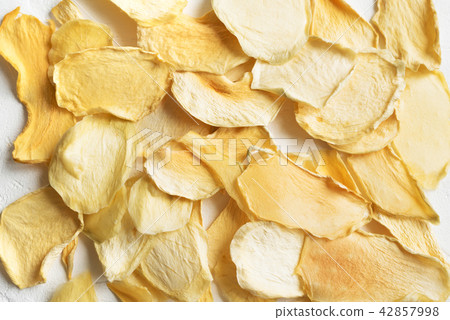 Mango or melon dehydrated chips 42857998