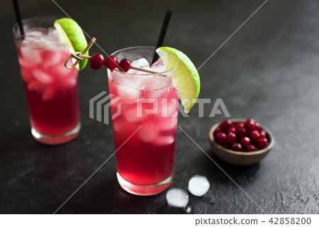 Cape Codder Cocktail Cape Codder Cocktail 42858200