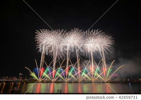大分的煙花在2018年 大分的煙花在2018年 42859731