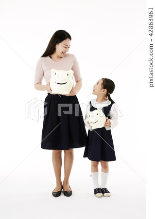 媽媽,女兒,家庭 媽媽,女兒,家庭 42863961