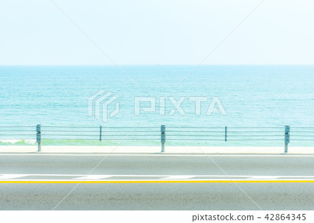 A view of the sea 42864345