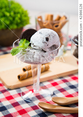 Oreo ice cream Oreo ice cream 42866126
