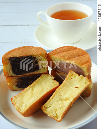 Wheel pies. Taiwanese food and snack concept.  42867346