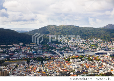 Bergen city 42868710