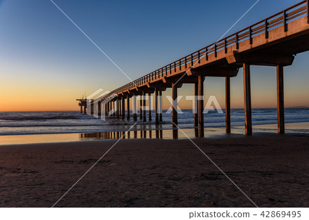 美國·聖地亞哥·拉霍亞海岸碼頭黃金時段 美國·聖地亞哥·拉霍亞海岸碼頭黃金時段 42869495