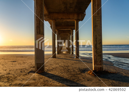 美國·聖地亞哥·拉霍亞海岸碼頭黃金時段 美國·聖地亞哥·拉霍亞海岸碼頭黃金時段 42869502