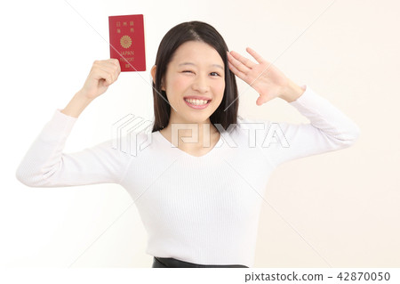 有護照的女人 有護照的女人 42870050